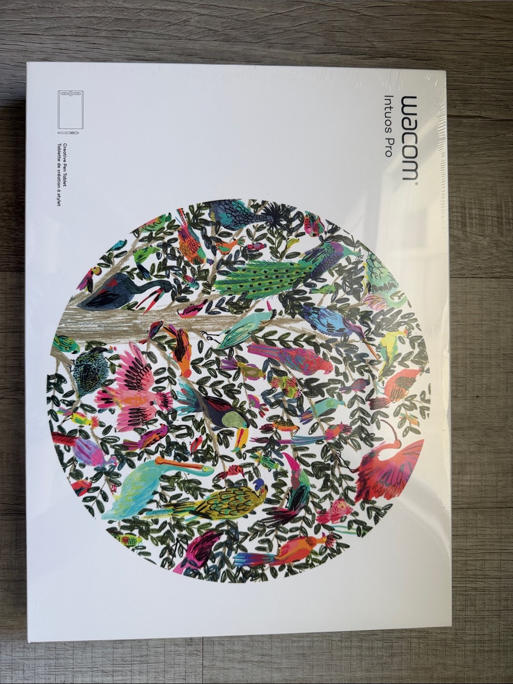 The Wacom Intuos Pro Creative Pen Tablet BRAND NEW NIB